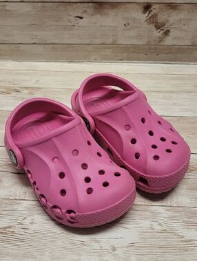 Crocs Electric Pink Baya Toddler Clog - Size c7